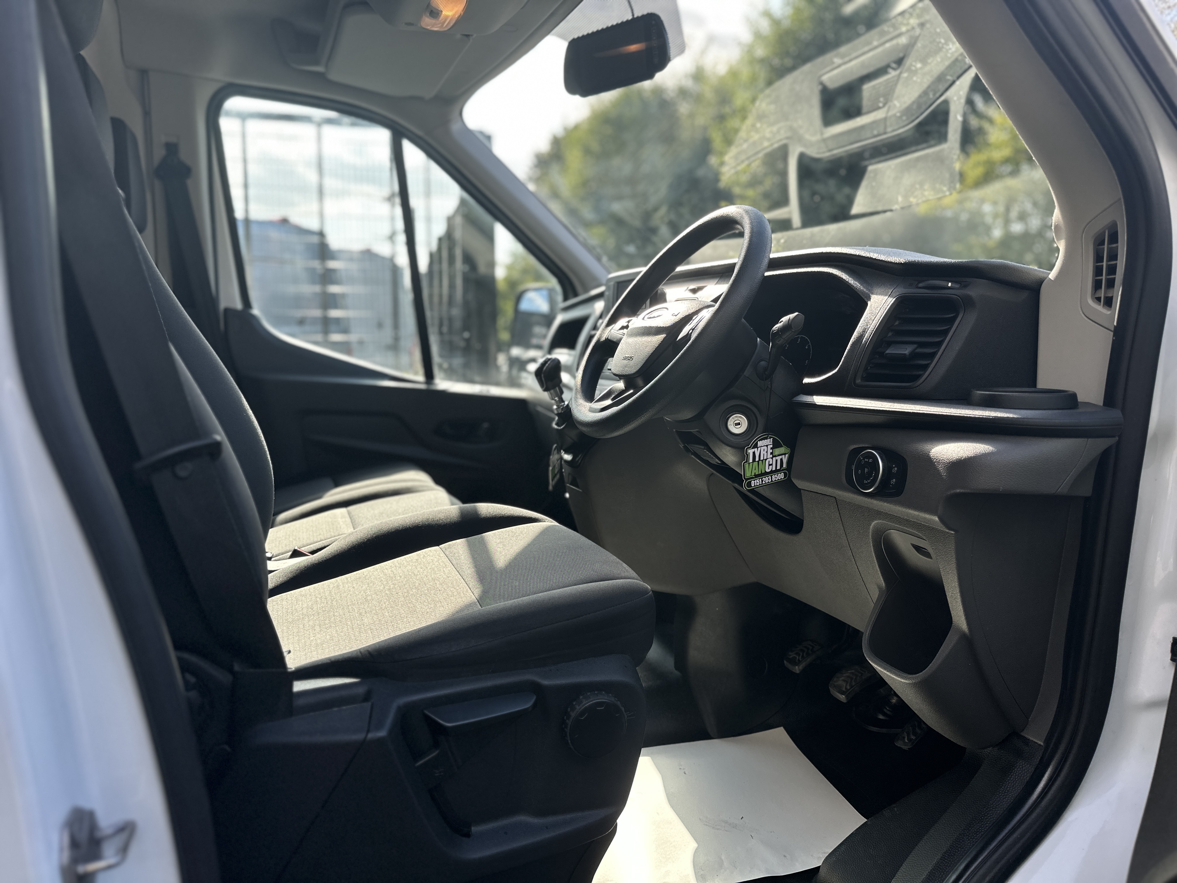 2022 Ford Transit 350 Leader MHEV thumbnail 9