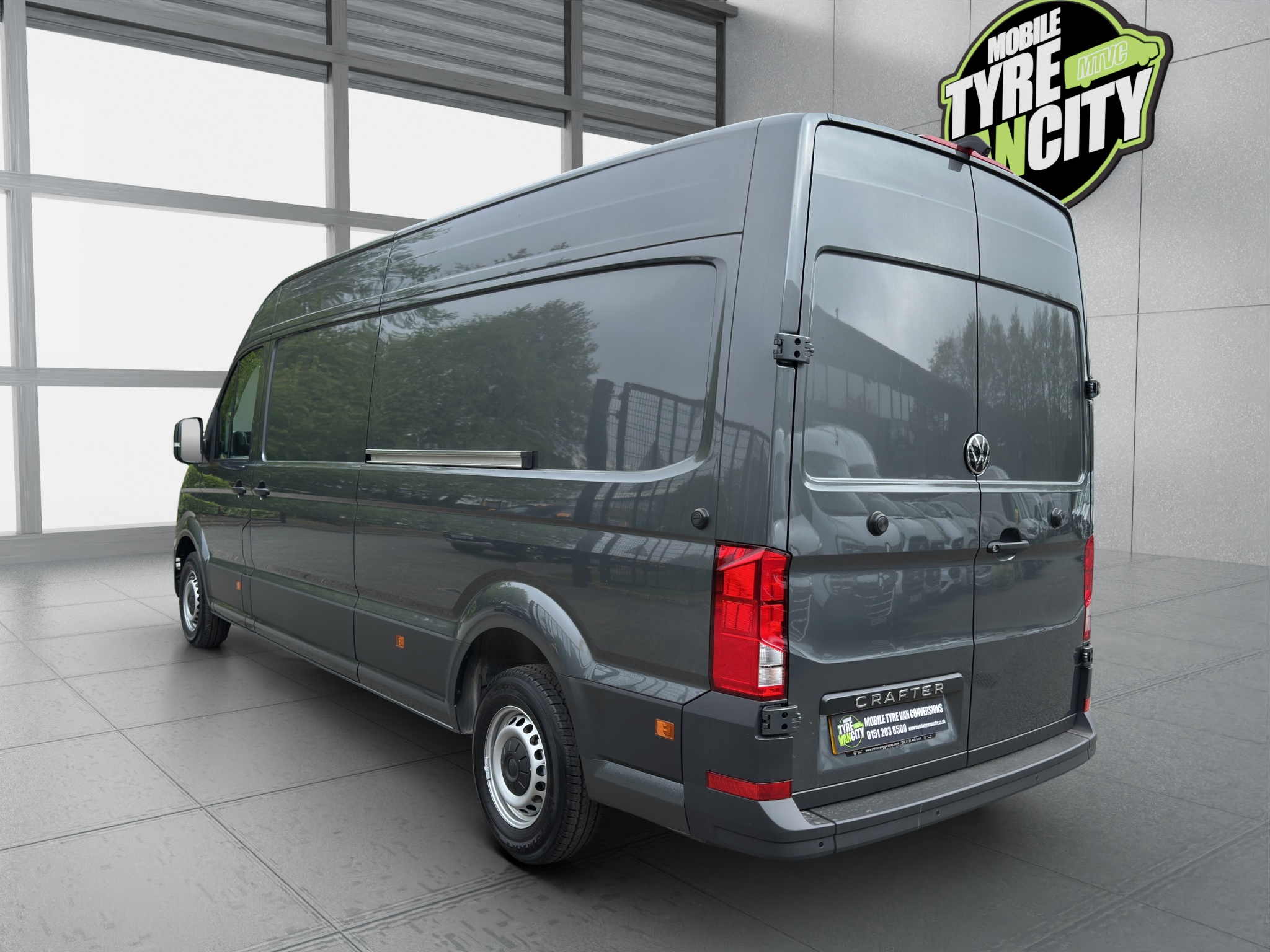 2026 Volkswagen Crafter CR35 Commerce Plus TDI thumbnail 5