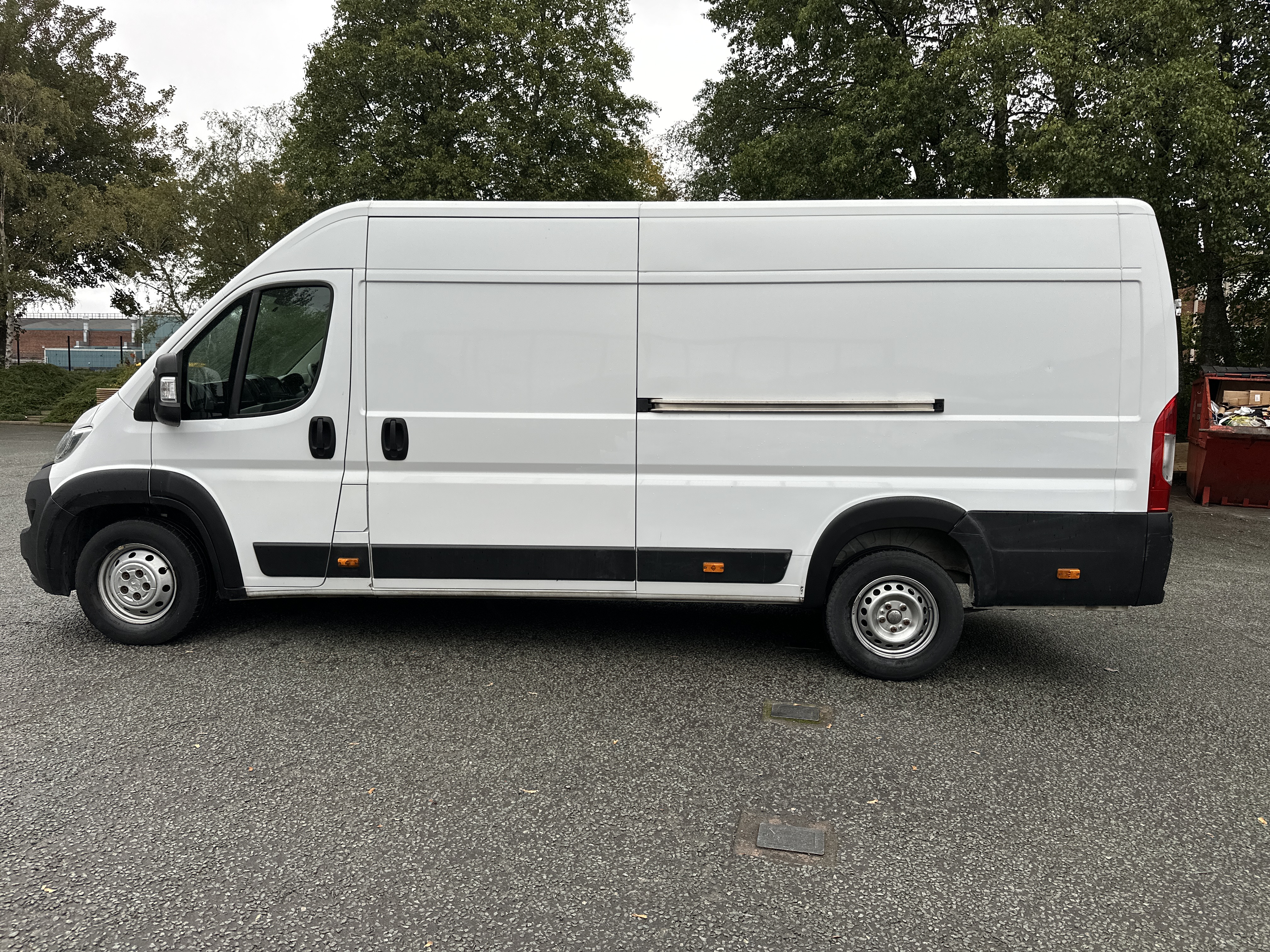2023 Vauxhall Movano L4H2F3500 Heavy Premium TD S/S thumbnail 5