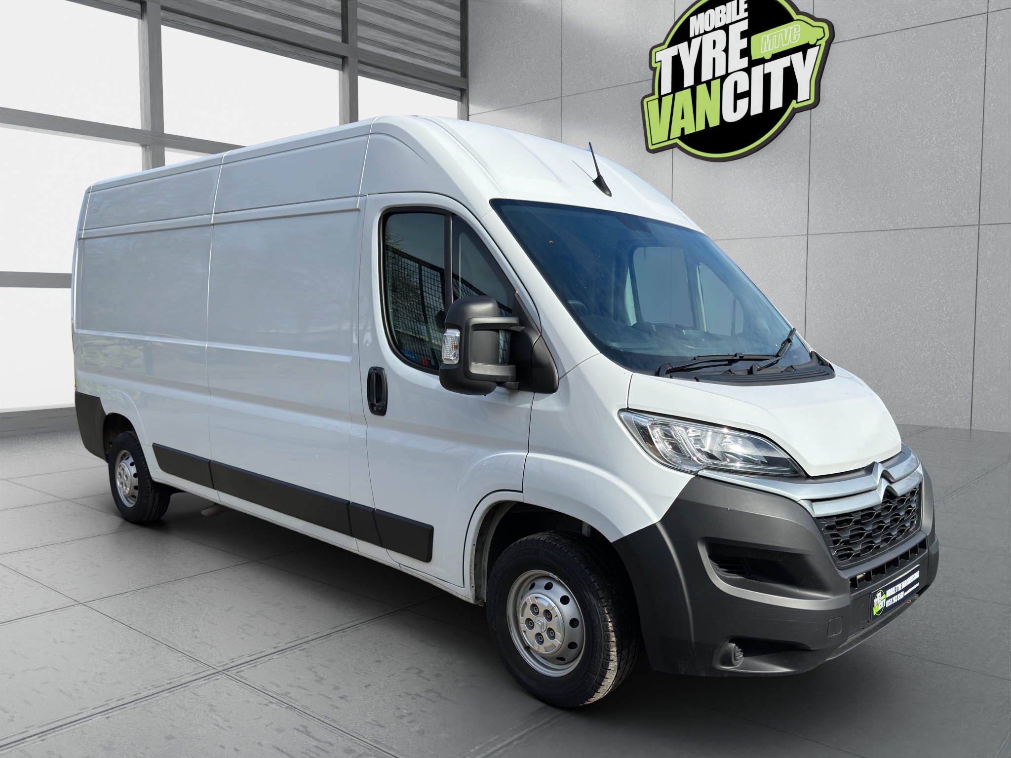 2024 Citroen Relay 35L3H2 Enterprise Edition Blue HDi SS thumbnail 8