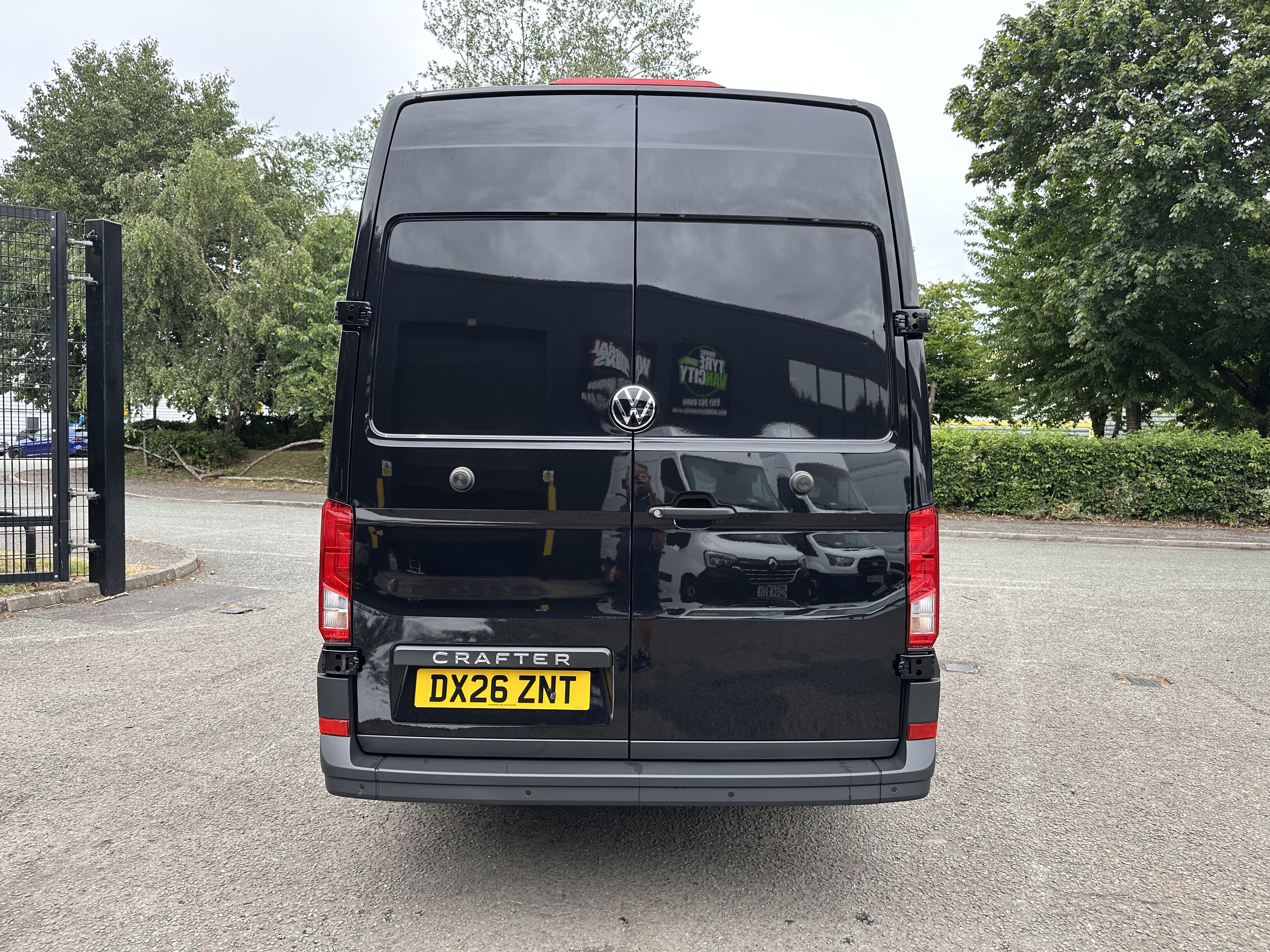 2026 Volkswagen Crafter CR35 Commerce Plus TDI thumbnail 6