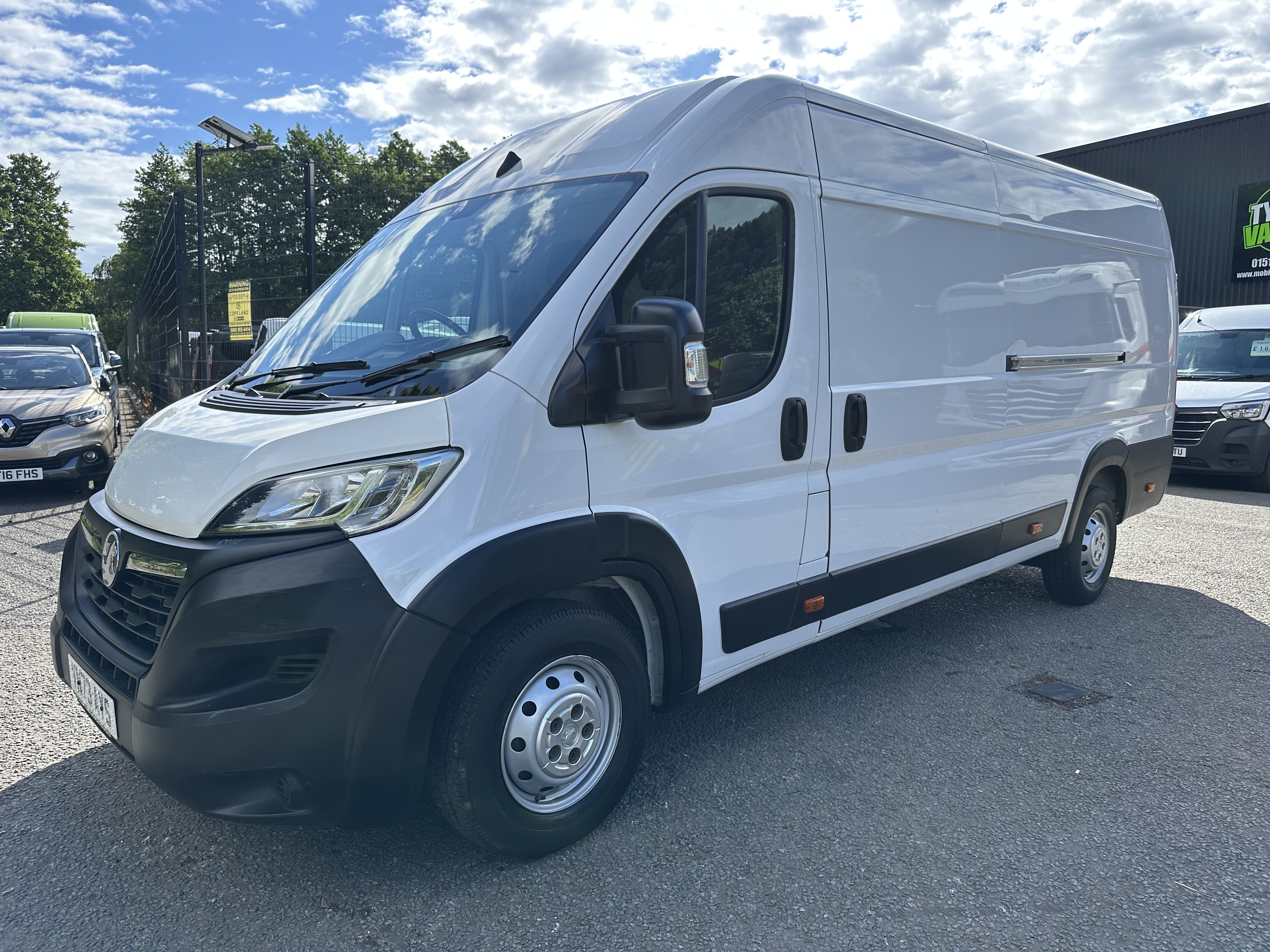 2023 Vauxhall Movano L4H2F3500 Heavy Premium TD S/S - Image 1