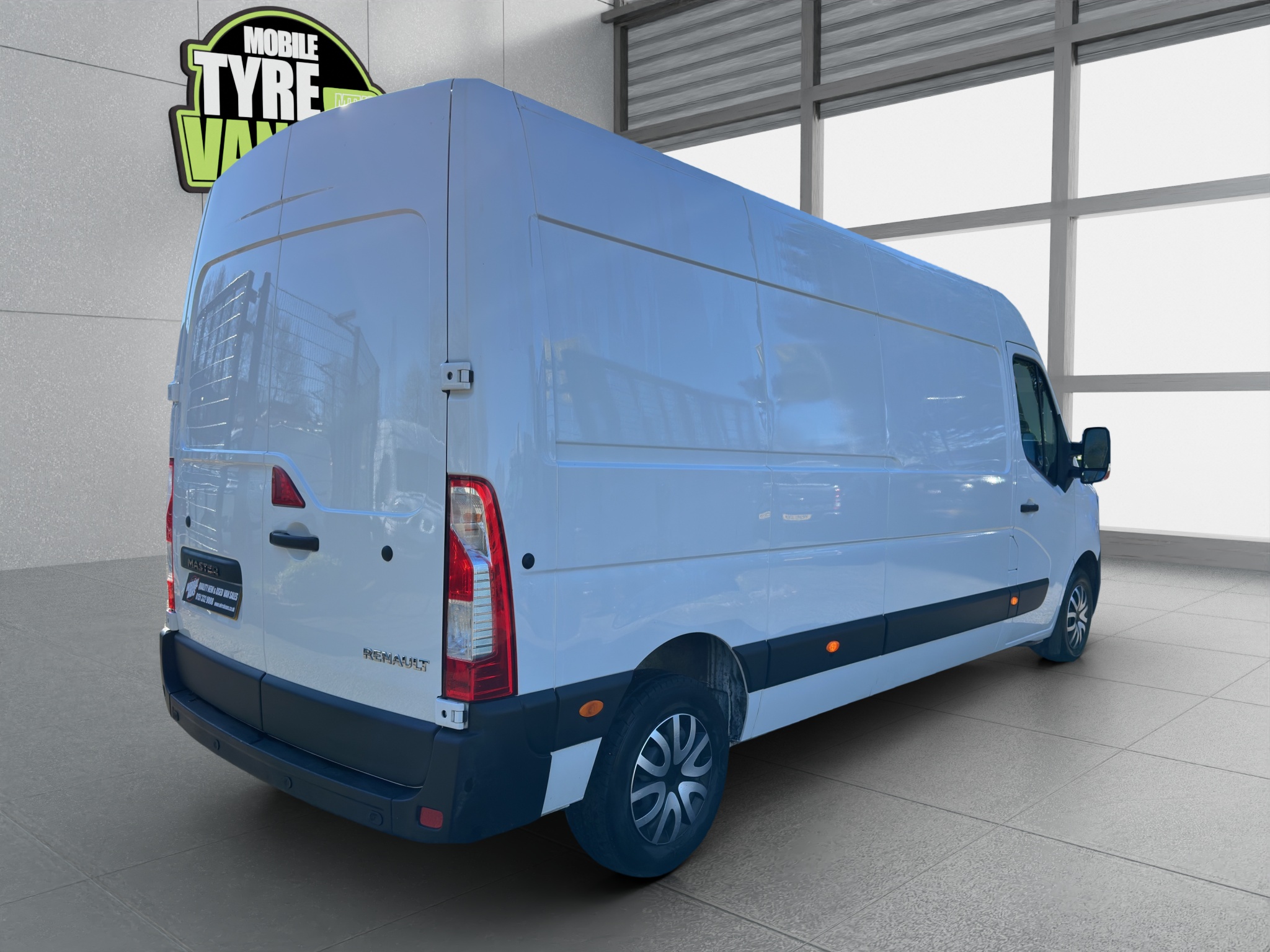 2023 Renault Master LM35 Business+ Blue dCi thumbnail 6