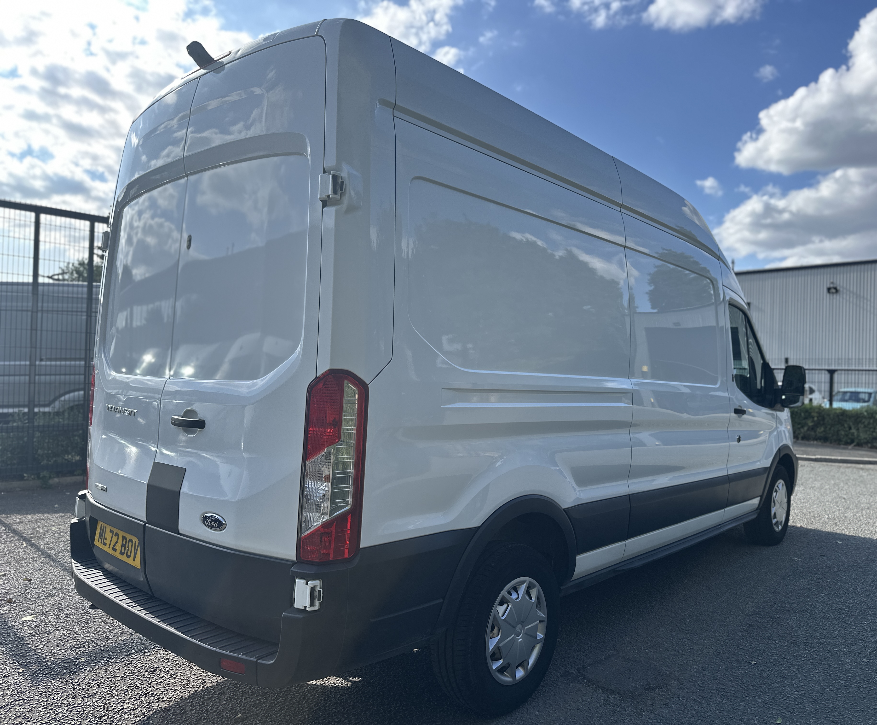 2022 Ford Transit 350 Leader MHEV thumbnail 7