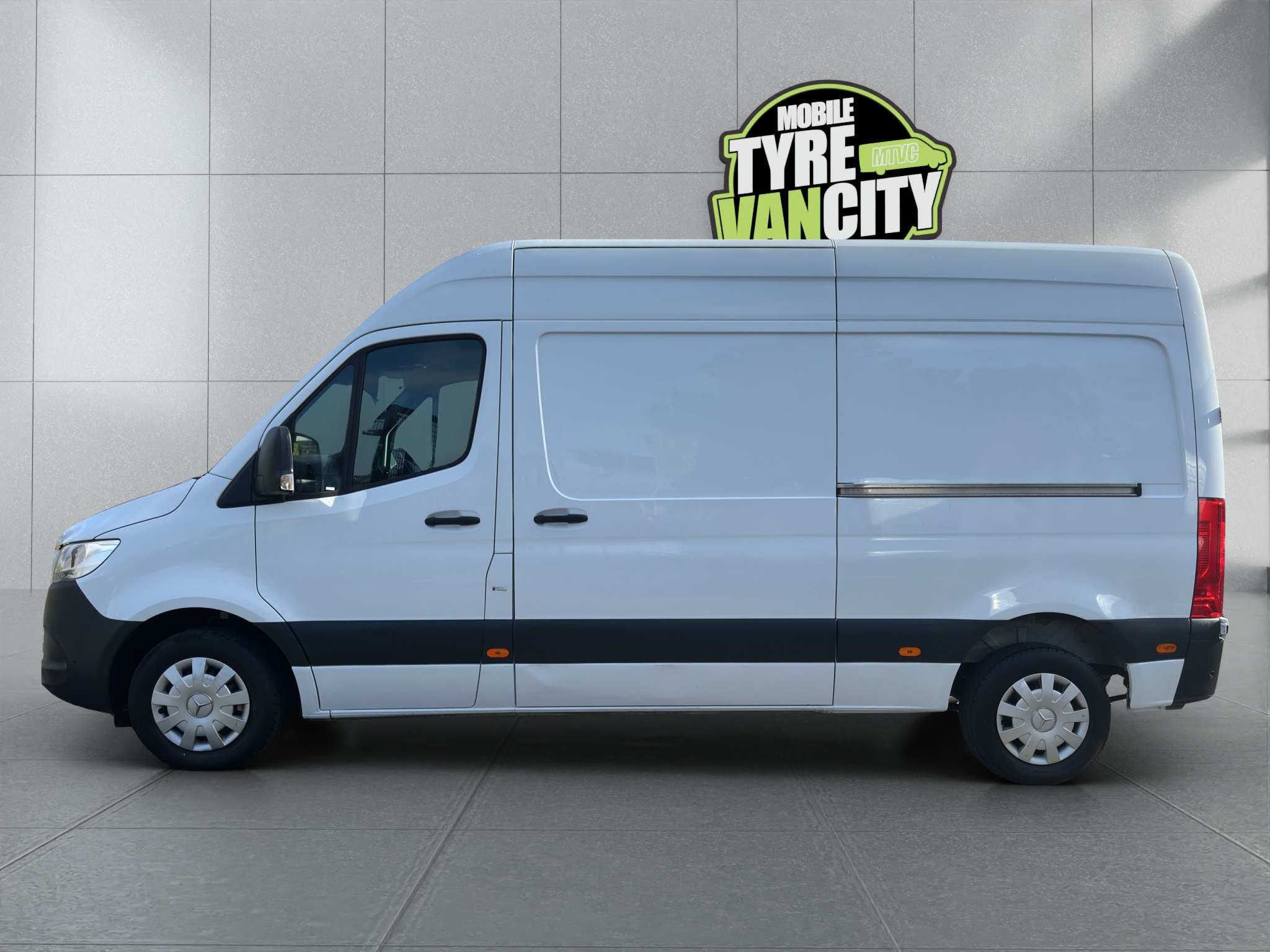 2022 Mercedes-Benz Sprinter 315 Premium CDi thumbnail 3