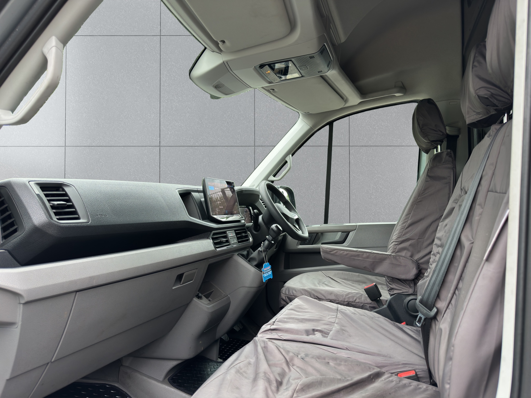 2025 Volkswagen Crafter CR35 Commerce Plus TDI thumbnail 13