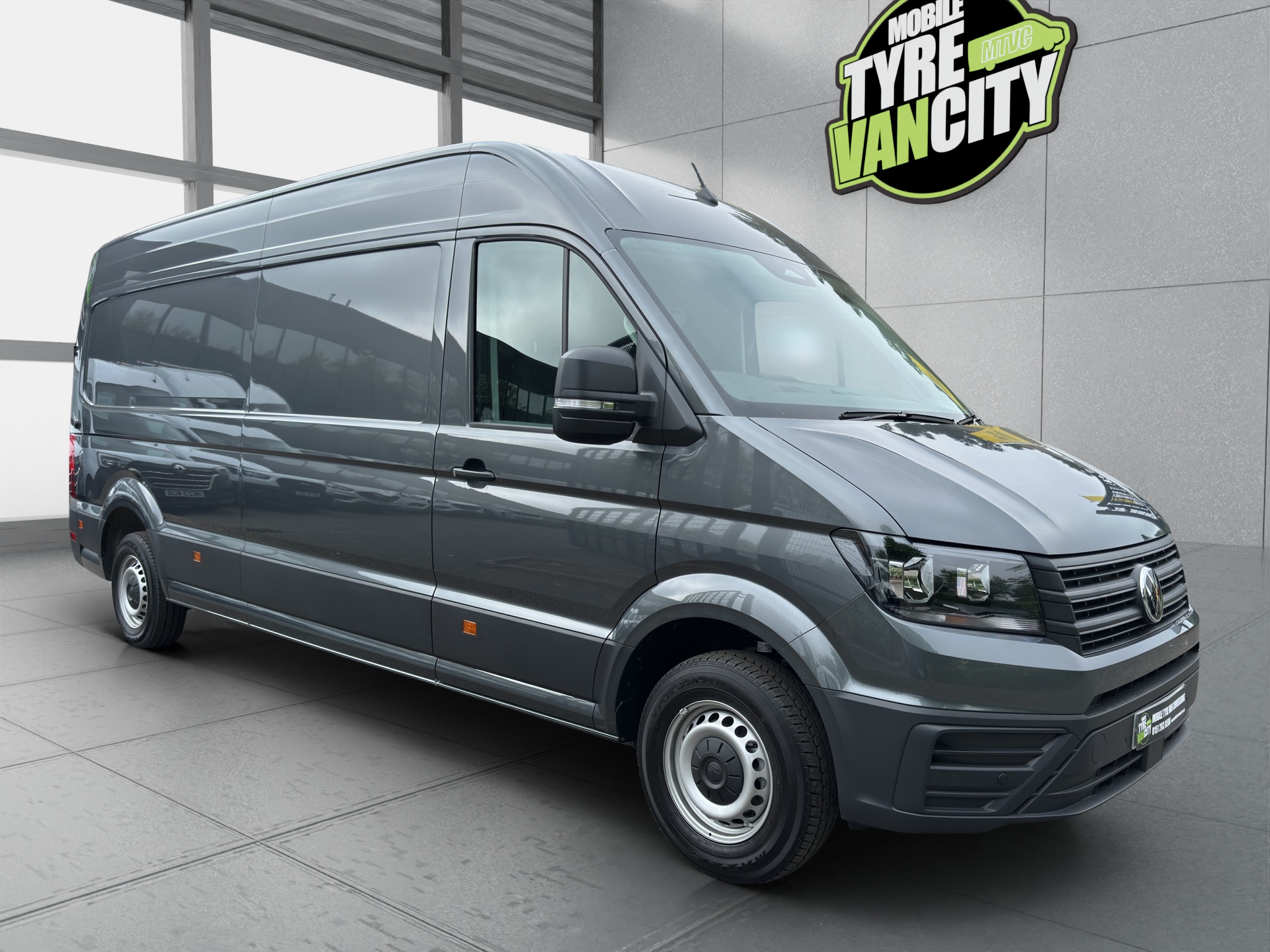 2026 Volkswagen Crafter CR35 Commerce Plus TDI thumbnail 9
