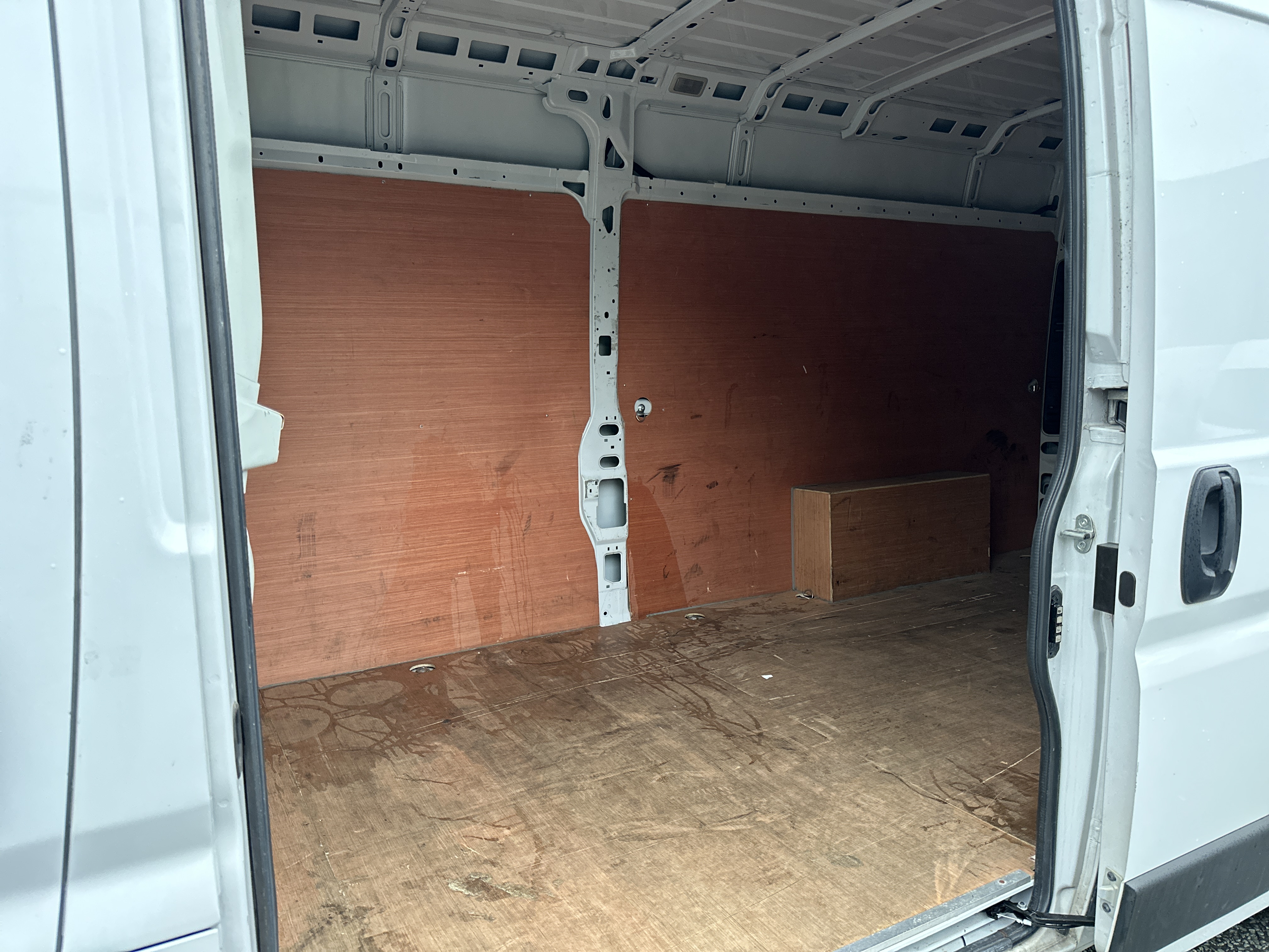 2023 Vauxhall Movano L4H2F3500 Heavy Premium TD S/S thumbnail 10