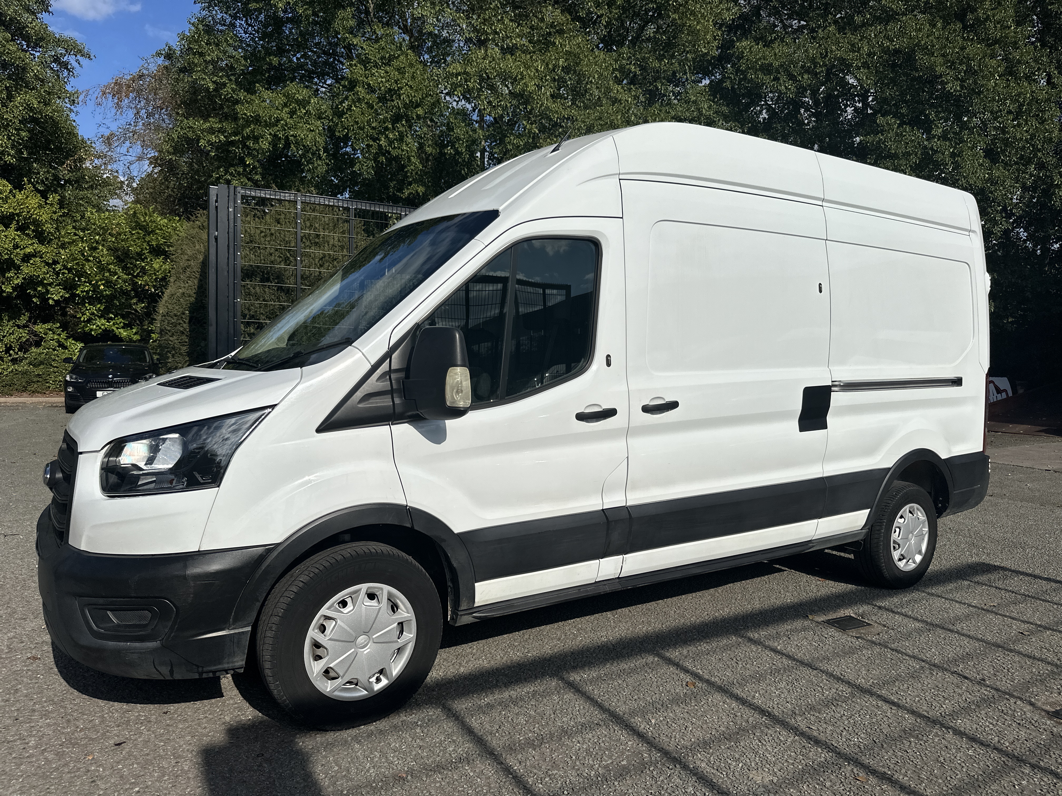 2022 Ford Transit 350 Leader MHEV thumbnail 3