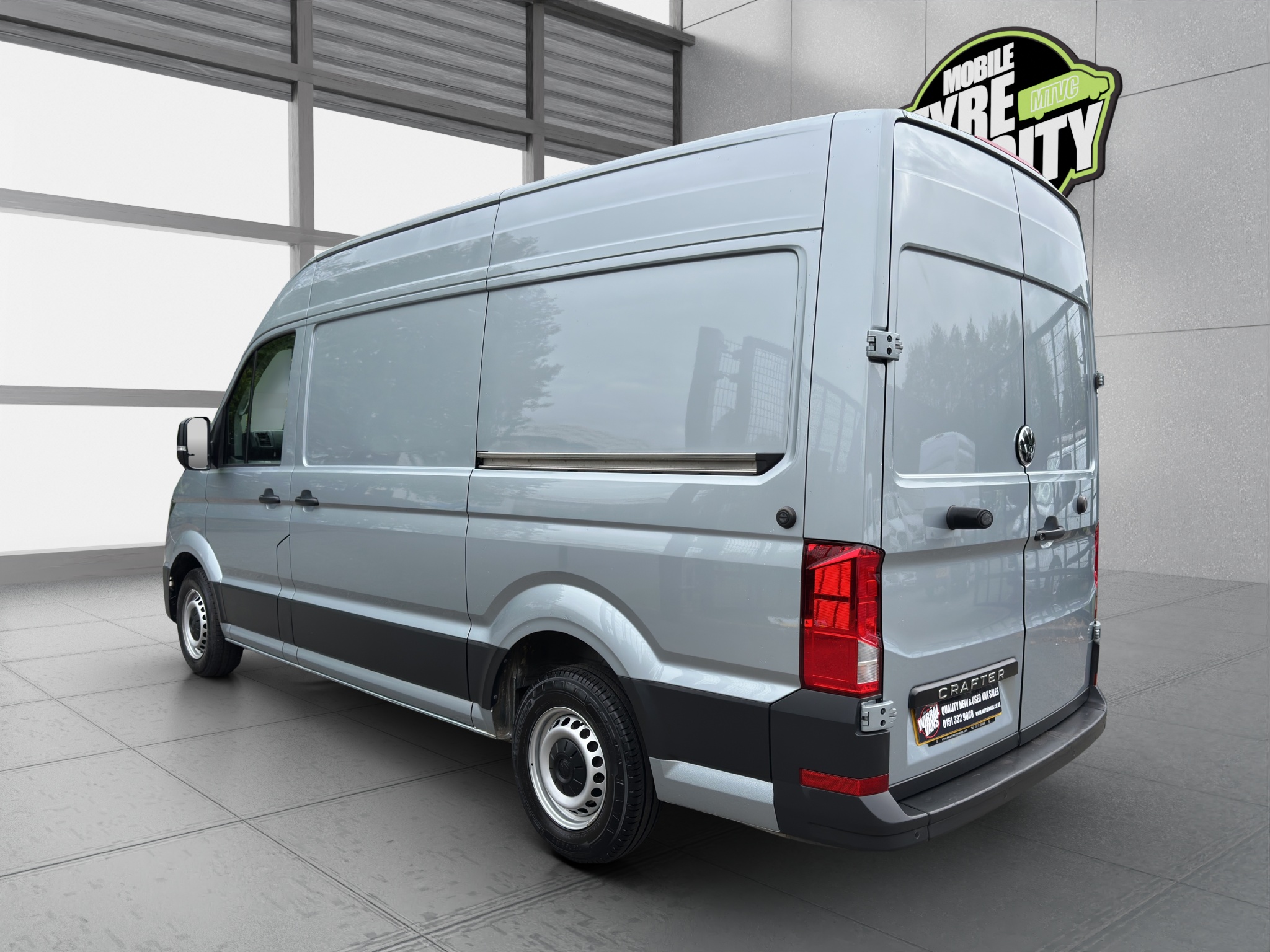 2025 Volkswagen Crafter CR35 Commerce Plus TDI thumbnail 5