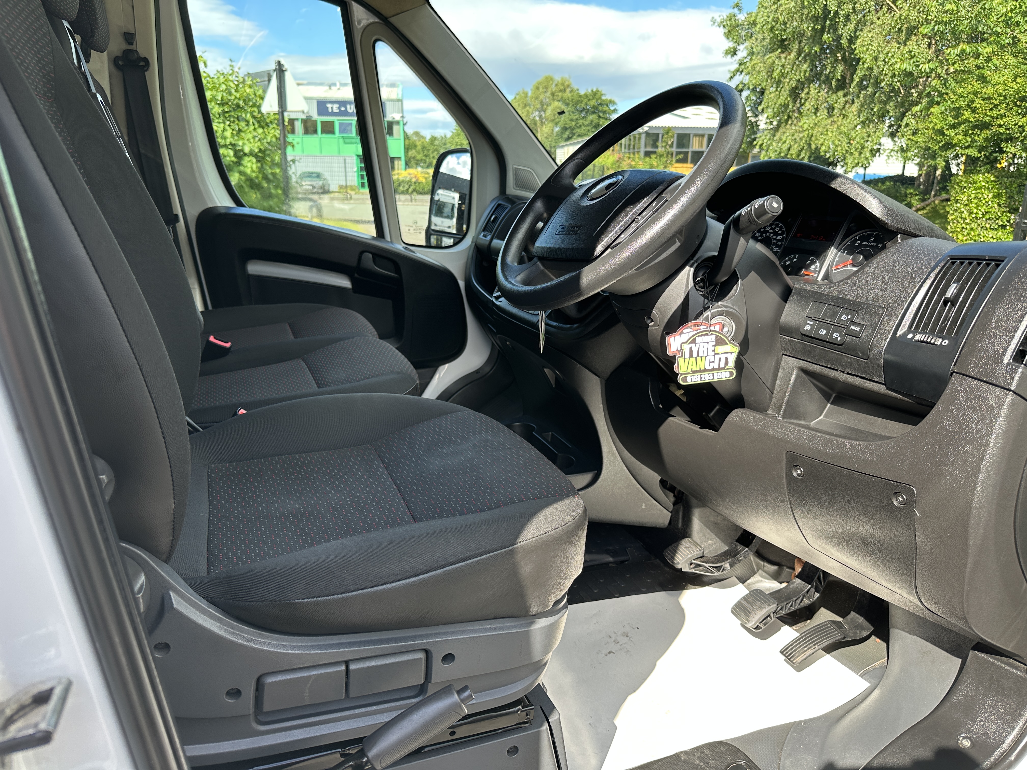 2023 Vauxhall Movano L4H2F3500 Heavy Premium TD S/S thumbnail 9